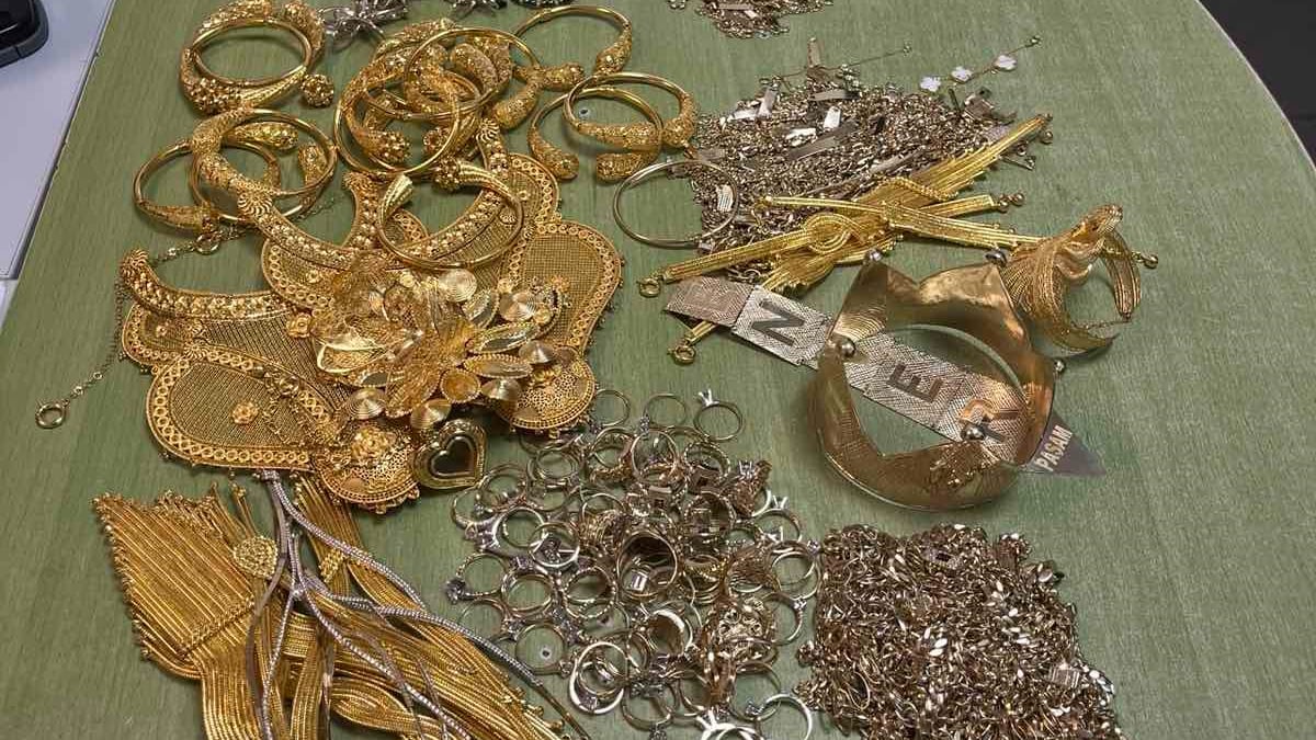 edirnede yogurt kovasinda 1 kilo 241 gram altin yakalandi 3t4AlepO.jpg