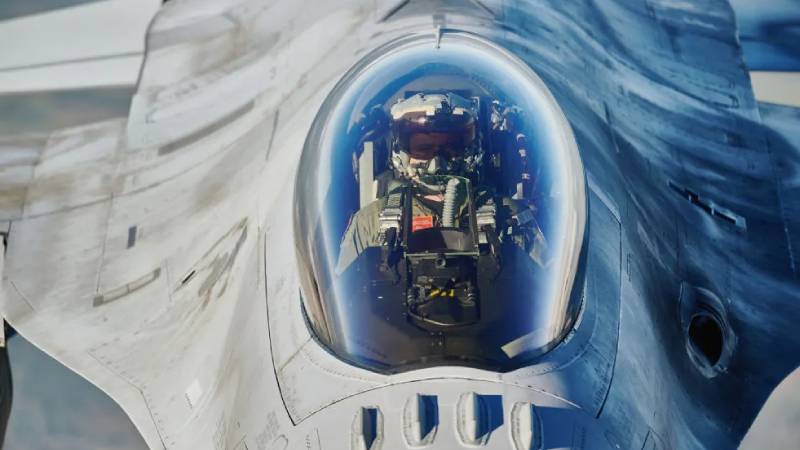 bloomberg turkiye ve lockheed martin f 16larin fiyatlandirmasiyla ilgili pazarlik icin gorusmeler yapacak ITBrQe4Y.jpg