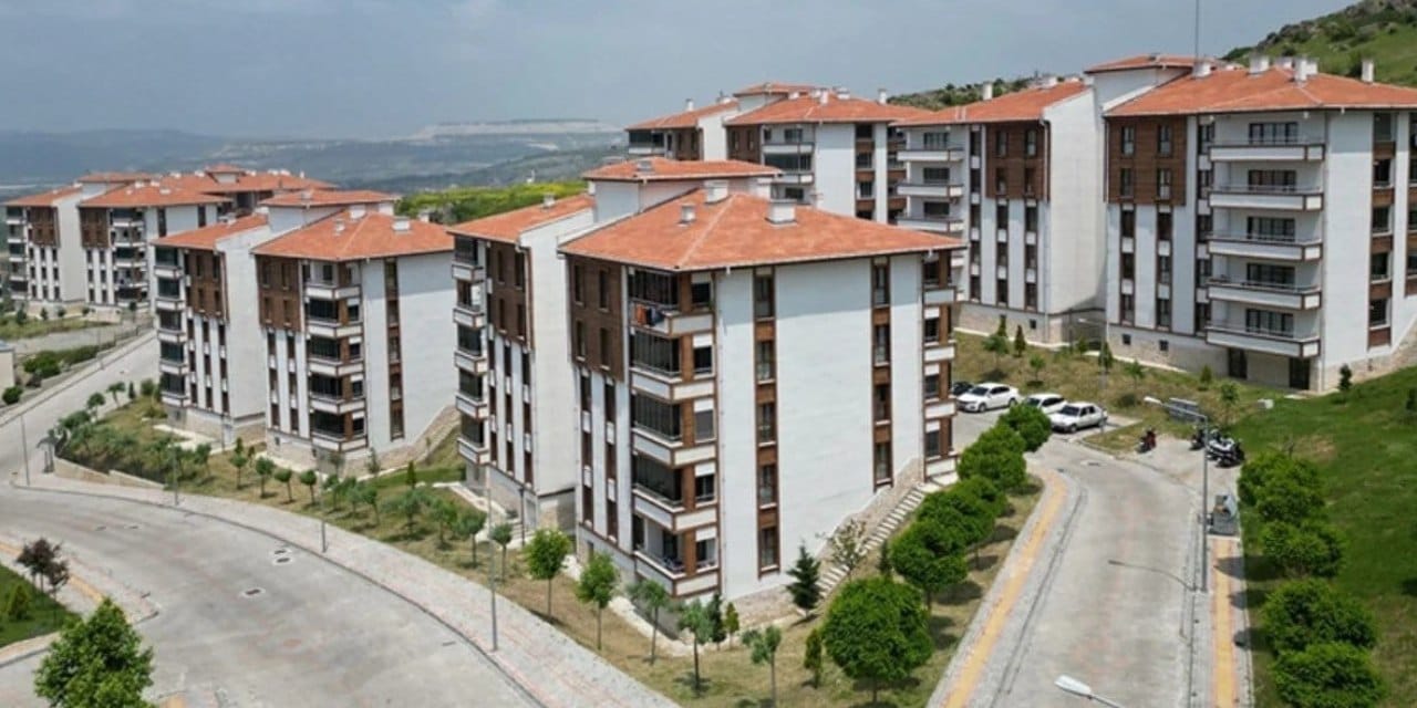 İstanbul’da TOKİ Kuraları Başlıyor: 100 Bin Konutun Sahipleri Belli Olacak