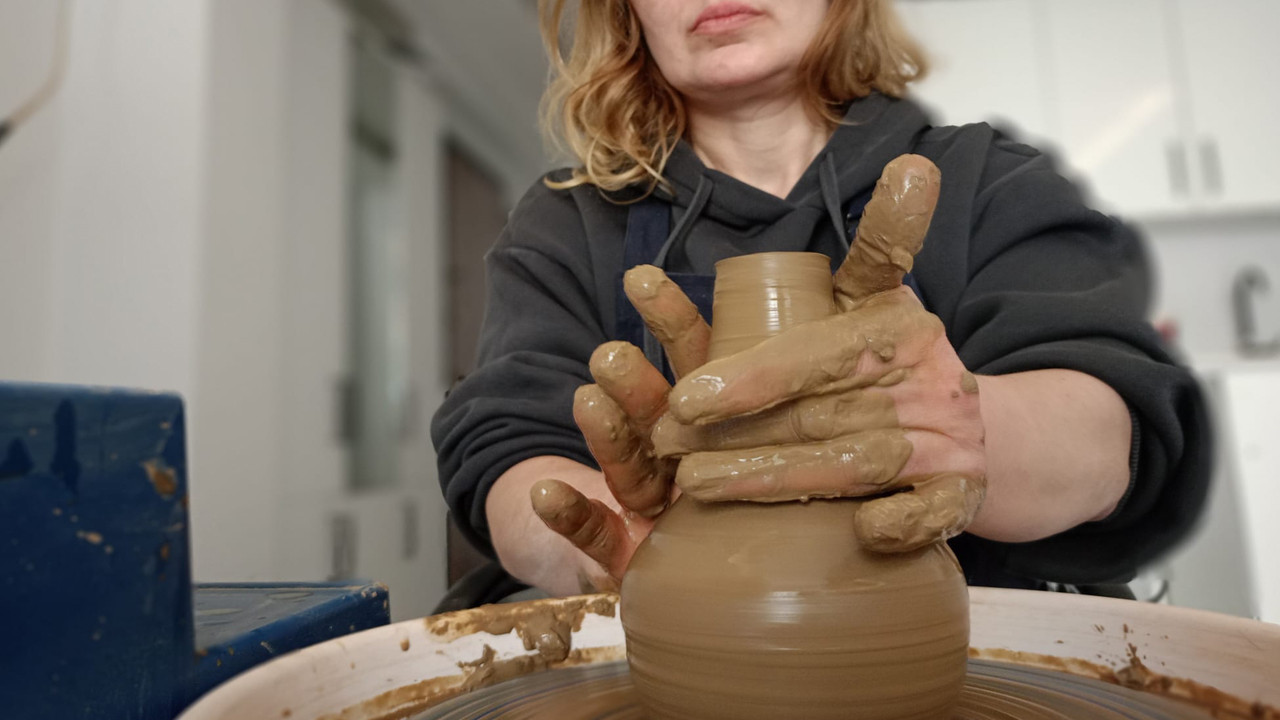 Japon Seramik Sanatının Küba Yolculuğu: Zeynep Hilal Karasu’nun Hikayesi