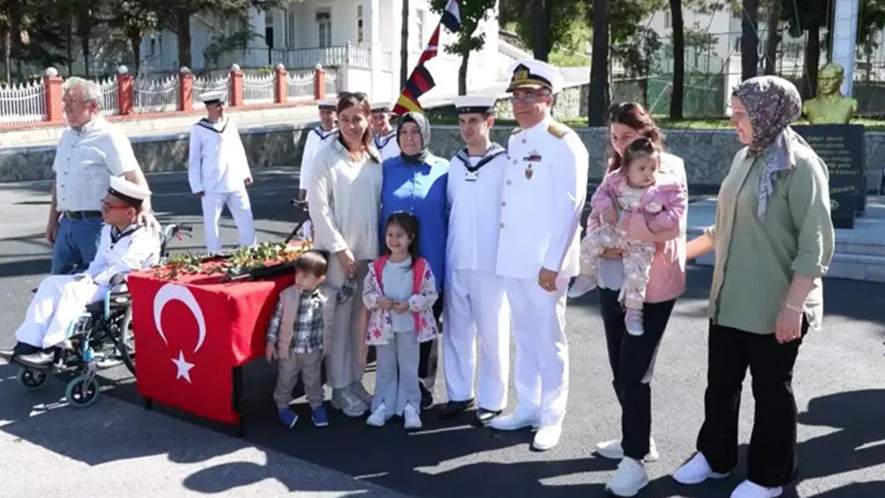 istanbul-bogaz-komutanliginda-engelli-bireyler-icin-temsili-askerlik-toreni-ewfIx9Mi