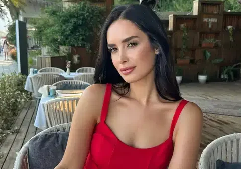 Antalya buyuksehir belediyesi sorusturmasi genclik merkezi sorumlusu tugce guney tutuklandi blvR145x